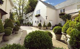 Summer Lodge Country House Hotel